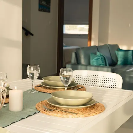 فيلة Dahlia Napa