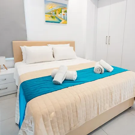 Dahlia Napa Ayia Napa